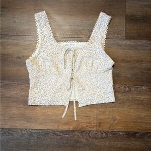 Le Lis Cream Floral Crop Top